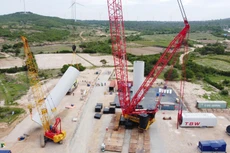 Các dự án năng lượng tái tạo gặp khó khăn trong việc tiếp cận vốn tín dụng. Ảnh: Văn Cường