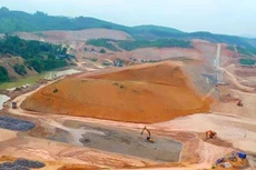 Tại Gói thầu số 05 thuộc Dự án Hồ chứa nước Cánh Tạng, tỉnh Hòa Bình, PECC1 bị đánh giá thực hiện hợp đồng rất chậm, không đáp ứng yêu cầu. Ảnh: Hà Thủy