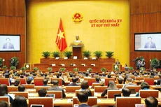 Quốc hội, Chính phủ đã rất nhanh chóng và quyết liệt khi ban hành các quyết sách phục hồi kinh tế. Ảnh: Lê Tiên