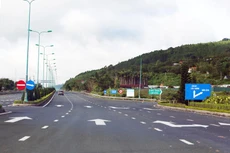 Năm 2021, tỉnh Lâm Đồng có 3.900 gói thầu với tổng giá gói thầu là 7.803,6 tỷ đồng, tổng giá trúng thầu là 7.646 tỷ đồng, tiết kiệm đạt 2,02%. Ảnh: Tiên Giang