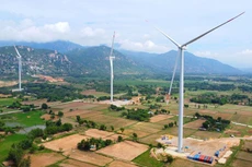 Năng lượng là ngành then chốt, cần huy động nhiều nguồn lực nhất để thực hiện các giải pháp giảm thiểu phát thải, hướng tới mục tiêu phát thải ròng bằng 0 vào năm 2050. Ảnh: Văn Thịnh