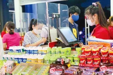 Áp lực lạm phát tăng cao khi nhu cầu trong nước phục hồi, cộng với sự gia tăng giá nguyên liệu đầu vào, chi phí logistics, nguy cơ gián đoạn nguồn cung từ Trung Quốc. Ảnh: Nhã Chi