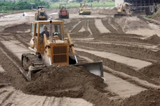 Công ty CP Quản lý và Xây dựng đường bộ Khánh Hòa vừa trúng 2 gói thầu xây lắp giao thông tại Ban Quản lý dự án các công trình xây dựng Diên Khánh. Ảnh: Tường Lâm