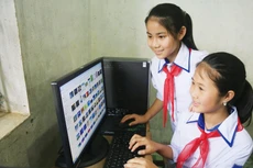 Gói thầu Mua sắm thiết bị dạy học tối thiểu theo chương trình giáo dục phổ thông mới cho lớp 7 do Phòng Giáo dục và Đào tạo huyện Hoài Ân (tỉnh Bình Định) làm bên mời thầu. Ảnh minh họa: Tiên Giang