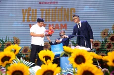 Lan tỏa tinh thần yêu thương Việt Nam