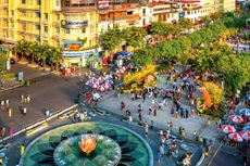 Với phương án tăng trưởng GDP giai đoạn 2031 - 2050 từ 6,5% đến 7,5%, GDP bình quân đầu người của Việt Nam sẽ nằm trong nhóm nước thu nhập cao vào năm 2045. Ảnh: Giang Đông