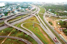 Những quy định về quản lý dự án ODA đã được sửa đổi theo hướng tăng cường phân cấp, phân quyền gắn với tăng cường kiểm tra, giám sát, tinh giản quy trình, thủ tục. Ảnh: Lê Tiên