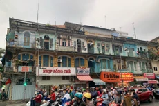 Chung cư này được xây dựng trước năm 1975, hiện đã xuống cấp trầm trọng nhưng vẫn là nơi cư trú của 32 hộ gia đình Ảnh: Internet