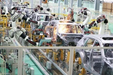 Tập trung xây dựng và phát triển nội lực lớn mạnh là yêu cầu đầu tiên để doanh nghiệp bước lên nấc thang mới trong chuỗi giá trị. Ảnh: Đoàn Quý Bắc