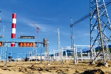 Cụm các dự án lưới điện giải tỏa công suất Nhà máy Nhiệt điện BOT Vân Phong 1 do Tổng công ty Truyền tải điện quốc gia làm chủ đầu tư. Ảnh: Nguyễn Long