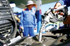 Giá xăng dầu đã tăng 3 đợt liên tiếp sau một số đợt giảm giá và có nhiều khả năng tăng tiếp. Ảnh: Tiên Giang