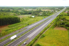 Dự án PPP hầu hết tập trung trong lĩnh vực giao thông, chưa được triển khai nhiều trong các lĩnh vực khác. Ảnh: Lê Tiên