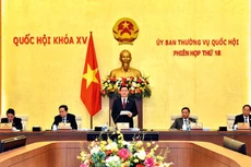Chủ tịch Quốc hội Vương Đình Huệ phát biểu khai mạc Phiên họp thứ 16 của Ủy ban Thường vụ Quốc hội. Ảnh: Vũ Lâm Hiển