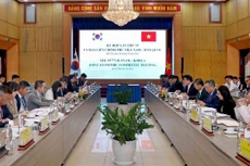 Toàn cảnh Kỳ họp Ủy ban liên Chính phủ về hợp tác kinh tế và khoa học kỹ thuật Việt Nam - Hàn Quốc lần thứ 19. Ảnh: Trương Gia