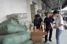 Tổng cục Hải quan điều chỉnh chỉ tiêu phấn đấu thu ngân sách