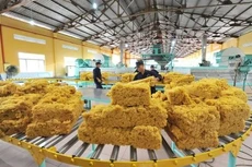 Sản lượng xuất khẩu cao su tăng gần 10% sau 11 tháng