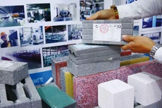 Theo Chiến lược quốc gia về tăng trưởng xanh, đến năm 2030, tỷ lệ mua sắm công xanh trong tổng mua sắm công đạt ít nhất 35% và tăng lên 50% vào năm 2050. Ảnh: LTT