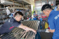 Nhiều doanh nghiệp, hộ kinh doanh, hợp tác xã "khát vốn" nhưng không thể tiếp cận gói hỗ trợ. Ảnh: Nguyễn Huế