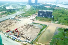 Đại biểu Quốc hội đề nghị làm rõ hơn các điều kiện, tiêu chí đối với dự án phát triển kinh tế - xã hội vì lợi ích quốc gia, công cộng để tách biệt với dự án vì lợi ích kinh tế thuần túy, để áp dụng cơ chế thu hồi đất, bồi thường, hỗ trợ, tái định cư phù hợp. Ảnh: Lê Tiên