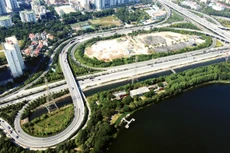 Việc giao đất, cho thuê đất để thực hiện các dự án phát triển kinh tế - xã hội cần được thực hiện thông qua đấu giá quyền sử dụng đất, đấu thầu dự án có sử dụng đất. Ảnh: Tường Lâm