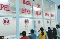 Từ năm 2020 đến hết tháng 8/2022, các bệnh viện tại TP.HCM bị từ chối thanh toán bảo hiểm y tế 1.400 tỷ đồng vì vượt tổng mức thanh toán theo Nghị định số 146/2018/NĐ-CP. Ảnh: TTXVN