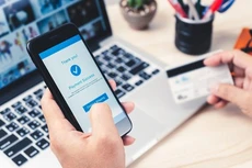 Thanh toán không dùng tiền mặt là mục tiêu quan trọng của phát triển thương mại điện tử. Ảnh: Internet 