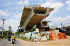 Để đẩy nhanh tiến độ các dự án, TP.HCM phải nhanh chóng bàn giao mặt bằng, tạo điều kiện tối đa cho nhà thầu. Ảnh: Lê Tiên