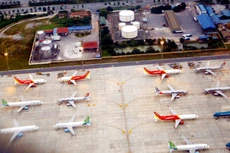 Mức phí nhượng quyền khai thác cảng hàng không, sân bay được đề xuất giảm 10% so với hiện hành. Ảnh: Huy Hùng