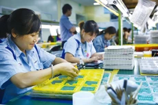 Cần xây dựng cơ chế khuyến khích, ưu đãi thoả đáng để tăng liên kết giữa đầu tư nước ngoài và đầu tư trong nước. Ảnh: Lê Tiên