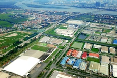 4 tháng đầu năm 2020, tổng vốn đầu tư trực tiếp đăng ký cấp mới, điều chỉnh và vốn góp mua cổ phần của nhà đầu tư nước ngoài đạt 12,33 tỷ USD. Ảnh: Lê Tiên