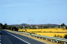 Đấu thầu lựa chọn nhà đầu tư phát triển dự án năng lượng tái tạo giúp đảm bảo sự thành công cao của dự án nhờ đánh giá được năng lực nhà đầu tư. Ảnh: Lê Tiên