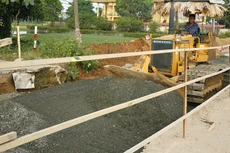 Trong vòng 4 năm qua, hầu hết các gói thầu mà Công ty CP Đầu tư xây dựng hạ tầng và Thương mại Hà Nội trúng đều có quy mô dưới 20 tỷ đồng. Ảnh minh họa: Nhã Chi