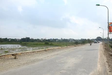 Hiện tại, Liên danh trúng thầu đã triển khai thi công Gói thầu đường Tân Dân - Văn Hoàng - Đại Thắng (Hà Nội). Ảnh minh họa: Nhã Chi