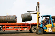 Theo Công ty CP Chứng khoán SSI, xu hướng bảo hộ có khả năng sẽ còn lan rộng là một trong những thách thức lớn mà ngành thép phải đối mặt trong năm 2020. Ảnh: Lê Tiên