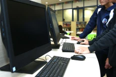 Nhà thầu phản ánh cho rằng, lỗi gõ sai ký tự sản phẩm là sai sót không nghiêm trọng. Ảnh: Nhã Chi