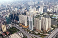 Việt Nam đang trở thành một điểm sáng với sự tăng trưởng kinh tế mạnh mẽ và kết cấu dân số trẻ. Ảnh: Lê Tiên