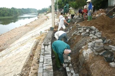 Tình trạng nhiều thành viên tổ chuyên gia chấm thầu thiếu chứng chỉ hành nghề đã dẫn đến sai phạm trong quá trình lựa chọn nhà thầu. Ảnh: Tiên Giang