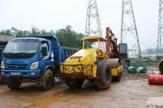 Khi tham dự các gói thầu xây lắp cao tốc Bắc - Nam phía Đông, đoạn Cam Lộ - La Sơn, một số nhà thầu chào thiếu nhân sự, máy móc, thiết bị thi công chính… Ảnh: Nhã Chi