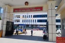 Tại không ít gói thầu sử dụng ngân sách quốc phòng được mời thầu rộng rãi nhưng nhà thầu phản ánh bị gây khó khăn khi tiếp cận HSMT (Ảnh nhà thầu cung cấp)