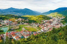 Tăng trưởng kinh tế của Lào Cai trong 3 năm 2016 - 2018 được duy trì ở mức khá cao và tương đối ổn định, bình quân tăng 10,1%/năm. Ảnh: Đặng Minh Dũng