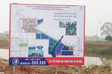 Do không có cơ sở xác định giá khởi điểm đấu giá phần “đất sạch” nên UBND tỉnh Quảng Ninh đề xuất đấu thầu chọn nhà đầu tư dự án với toàn khu đất 43,98ha. Ảnh: Tiến Bình