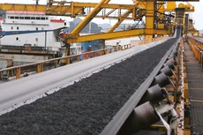 Công ty CP Than Hà Tu - Vinacomin vừa công bố kết quả lựa chọn nhà thầu thực hiện Gói thầu số 05 thuộc Dự án Đầu tư phục vụ sản xuất năm 2019. Ảnh: Tường Lâm