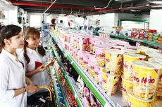 Hộ kinh doanh được khẳng định địa vị pháp lý sẽ góp phần phát huy khả năng đầu tư, kinh doanh của loại hình này. Ảnh: Minh Khuê