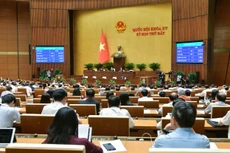 Quốc hội thông qua 4 dự án luật và thảo luận 2 dự án luật