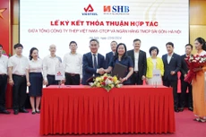 Lễ ký kết thỏa thuận hợp tác đánh dấu bước tiến quan trọng, thắt chặt hơn mối quan hệ sâu rộng giữa SHB và VNSTEEL