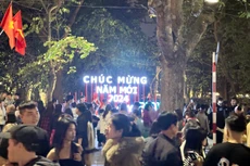 Trong 3 ngày từ 30/12 - 1/1/2024, Hà Nội đón và phục vụ 402.000 lượt khách; công suất phòng trung bình ước đạt 60%. Ảnh: Tường Lâm