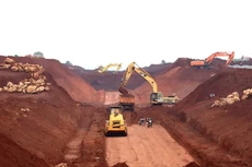 Chủ đầu tư cần chủ động đốc thúc nhà thầu đẩy nhanh hơn tiến độ dự án không vướng vật liệu san lấp