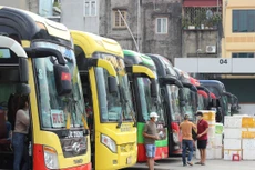 Bộ GTVT yêu cầu công khai giá vé máy bay, xe khách dịp nghỉ lễ 30/4 và 1/5