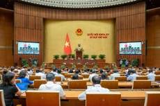 Ngày làm việc thứ 19, Kỳ họp thứ 7, Quốc hội thảo luận ở hội trường về Dự án Luật Công đoàn