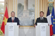 Tổng Bí thư, Chủ tịch nước Tô Lâm và Tổng thống Pháp Emmanuel Macron họp báo chung. Ảnh: TTXVN